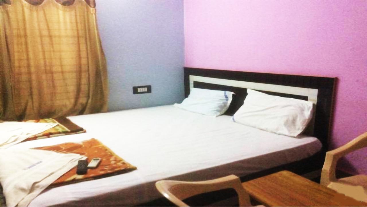 Hotel Upendra Residency Kadapa Екстер'єр фото